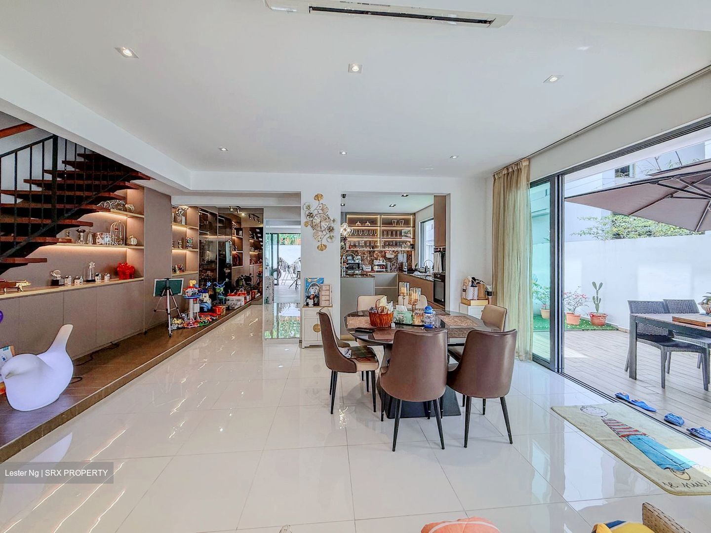 Vaughan Garden (D13), Terrace #504457011